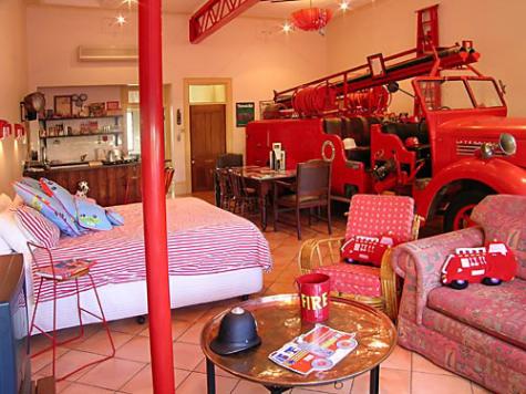 Fire Engine
- Fire Station Inn