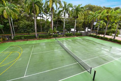 Tennis Court - Golden Sands Beachfront Resort