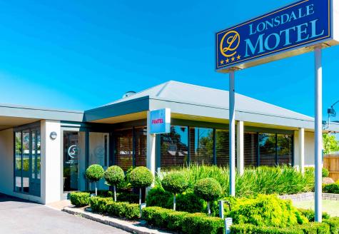 Motel Front  - Hamilton Lonsdale Motel