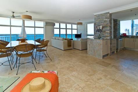 Apartment
- Hi Surf Beachfront Resort Apartments