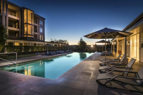 Pool
 - Hilton Hotel Lake Taupo