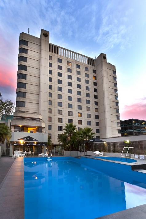 Hotel Exterior
 - Hotel Grand Chancellor Adelaide
