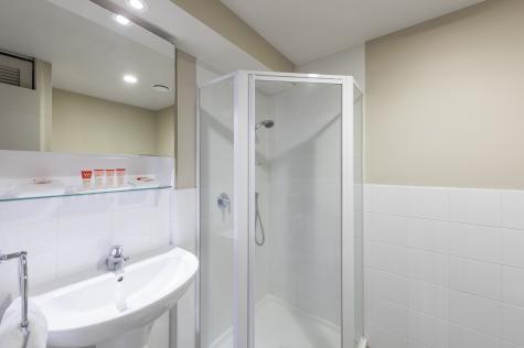 City Apartment Bathroom
 - The Chancellor on Hobson