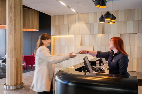 Lobby
- ibis Adelaide