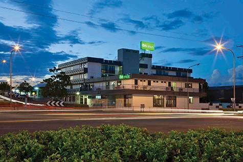 Exterior
- ibis Styles Mt Isa Verona