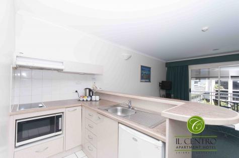 Kitchenette
- Il Centro Apartment Suites