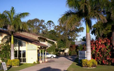 Motel Entrance
 - Iluka Motel