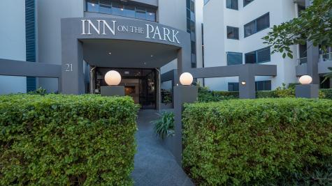 Entrance
- Inn on the Park Apartments