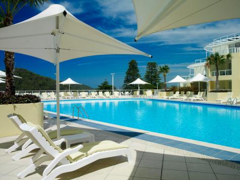 Pool
- Mantra Ettalong Beach