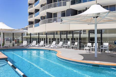 Swimming Pool
 - Mantra Twin Towns Coolangatta