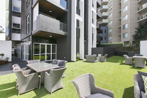 Deck
- Menso at Southbank