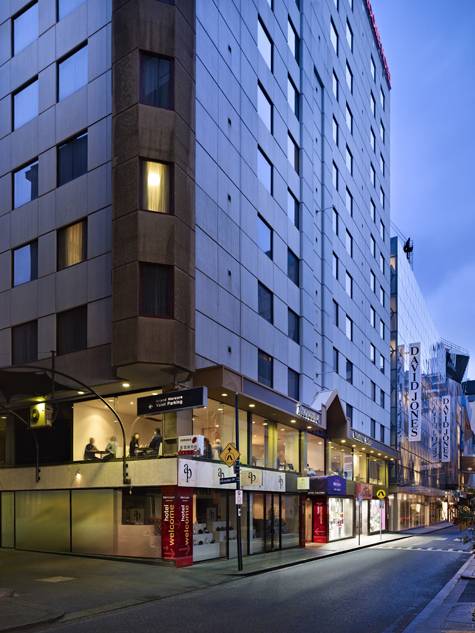 Exterior
- Mercure Hotel Welcome Melbourne