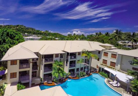 Meridian Pool 01
- Meridian Port Douglas