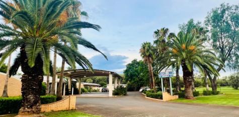 Front facade
- Mulga Country Motor Inn