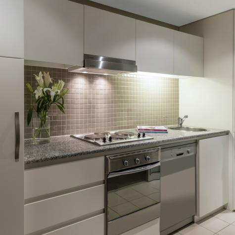 Kitchen
- Oaks Glenelg Plaza Pier Suites