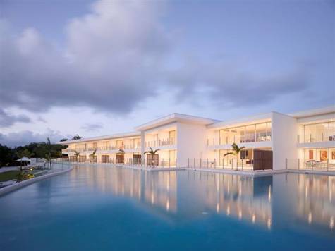 Exterior
- Pool Port Douglas