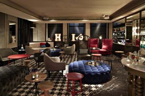Guest lounge
 - QT Sydney