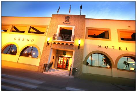 Quality Hotel Mildura Grand
 - Quality Hotel Mildura Grand