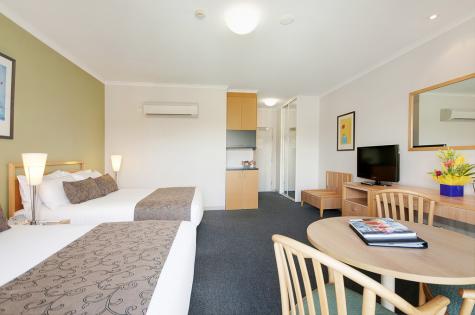 Standard Room
 - The Woden Hotel