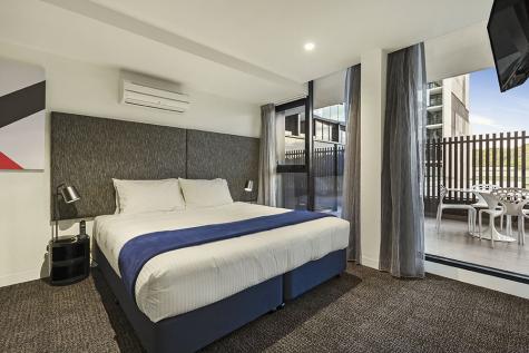 Studio Executive
 - Corporate Living Accommodation Abbotsford