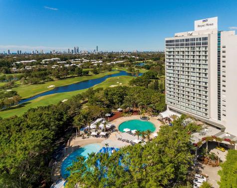 External
- RACV Royal Pines Resort