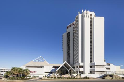 Exterior
- Rendezvous Hotel Perth Scarborough