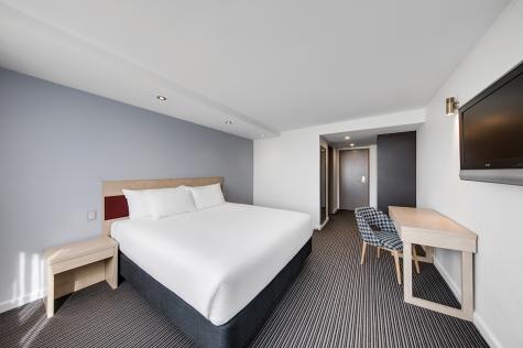 Guest king room
- Central Studio Hotel Sydney