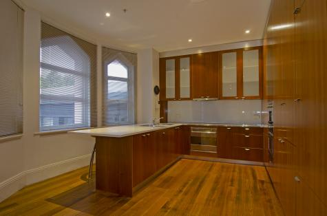 Apartment 1 Kitchen
 - Roxburgh House Apartments