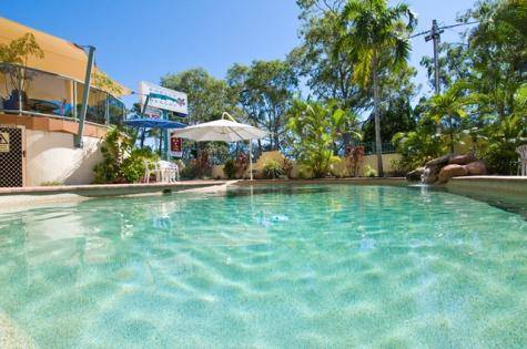 Pool
 - Shelly Bay Resort