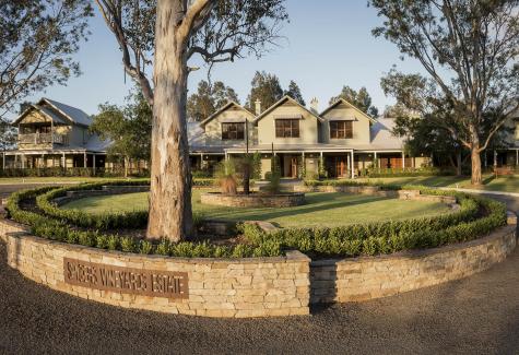 Entrance
 - Spicers Vineyards Estate