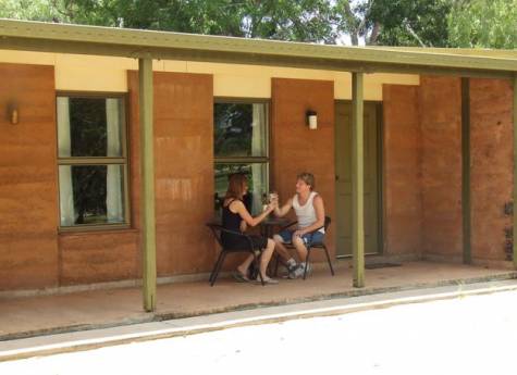 Exterior
 - Territory Manor Motel & Caravan Park