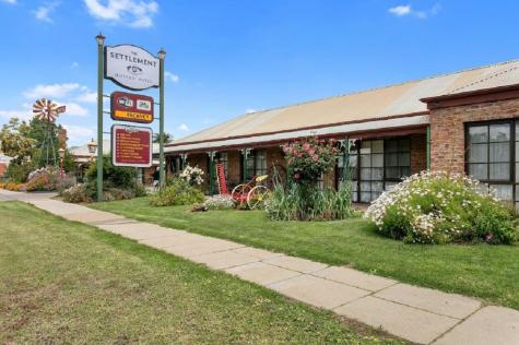 Main
- The Settlement Historic Hotel