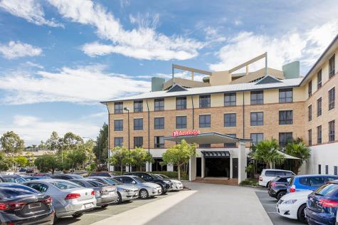 Exterior
- Mercure Brisbane Garden City