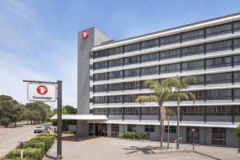 Exterior
- Mercure Newcastle