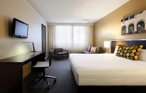 Guest Room
 - Mercure Perth on Hay