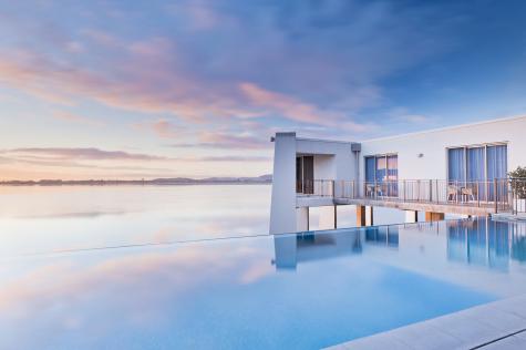 Infinity Edge Pool
- Trinity Wharf Tauranga