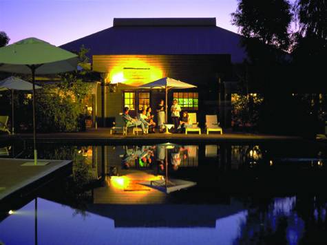Pool
- Voyages Outback Hotel