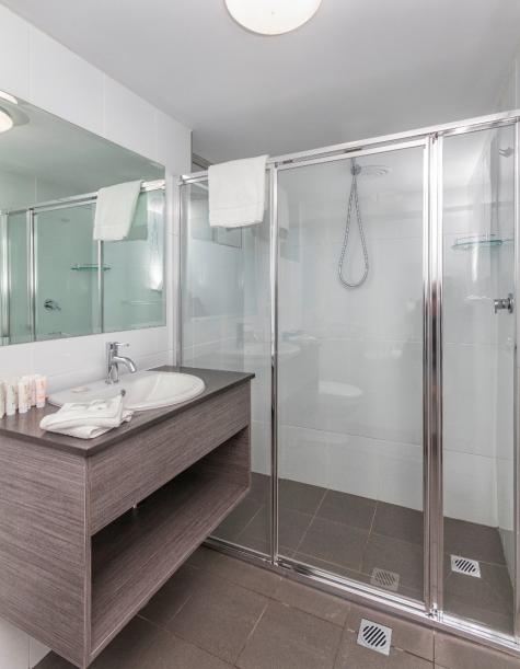 Standard Room
- Leura Gardens Resort
