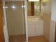 Bathroom
 - Aalana Motor Inn