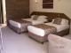 Queen Executive Twin Share
 - Albury Burvale Motor Inn
