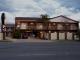 Motel
 - Albury Classic Motor Inn