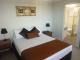 Deluxe 2B/2B Apartment
 - Coral Towers Holiday Suites