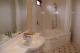 Bathroom
 - Hamilton Airport Motor Inn