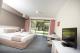 Spa Suite
 - Island Palms Motor Inn