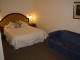 deluxe room
 - Kinross Inn Cooma