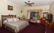 Spacious, well-appointed Queen Room
 - Noble Grape B and B