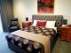 Superior Queen Room - Addison Motor Inn