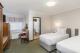 Adelaide Inn
 - Adelaide Inn