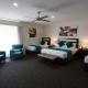 Family Spa Room
 - Adelaide Royal Coach
