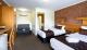 King Twin Room
 - Advance Motel